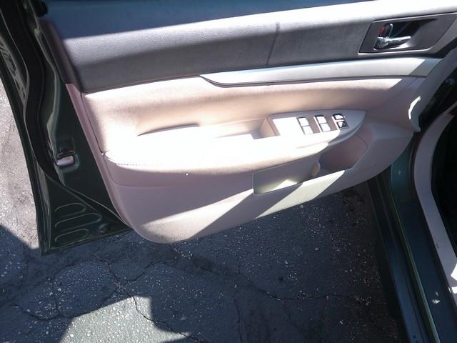 Subaru Outback  2013