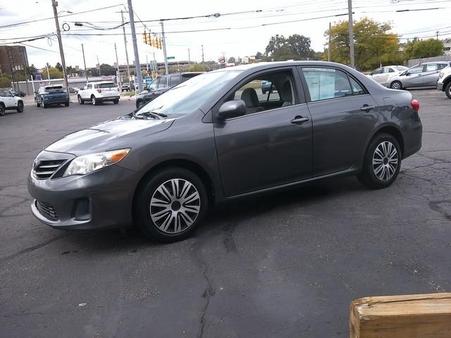 Toyota Corolla  2013