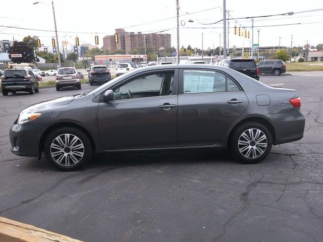 Toyota Corolla  2013