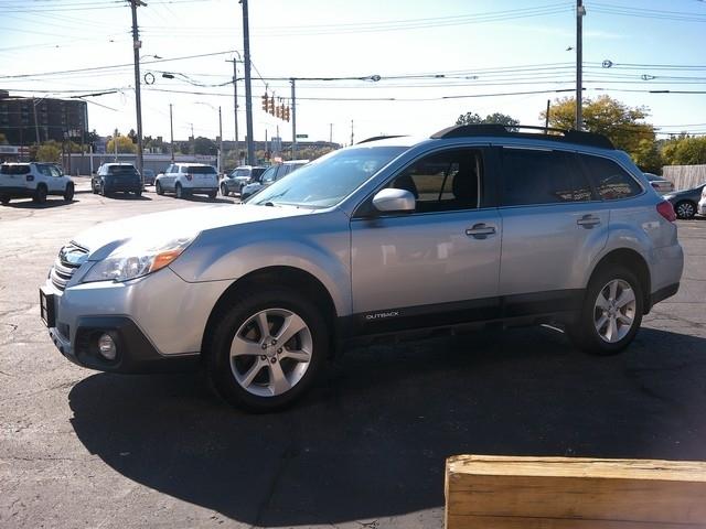 Subaru Outback  2014