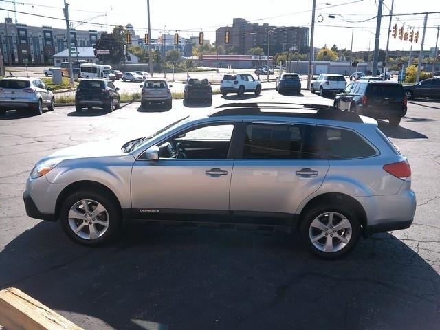 Subaru Outback  2014