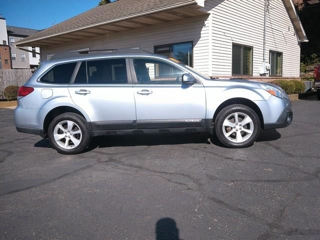 Subaru Outback  2014