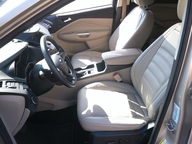 Ford Escape  2017