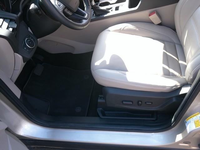 Ford Escape  2017