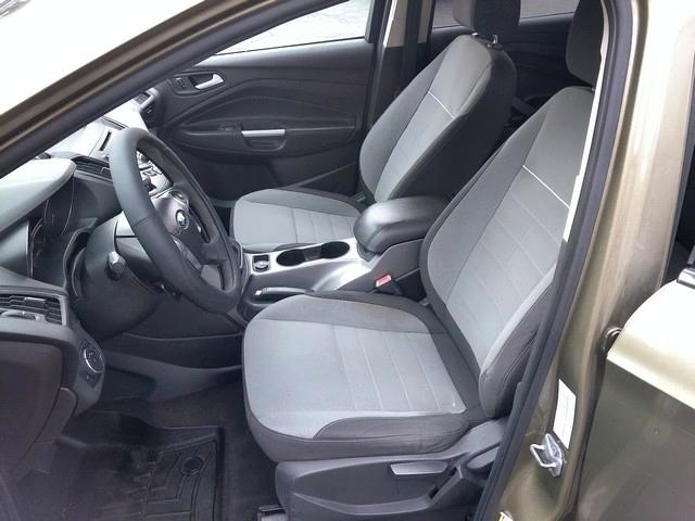 Ford Escape photo 10