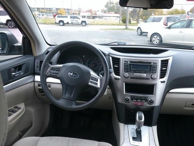 Subaru Outback  2013