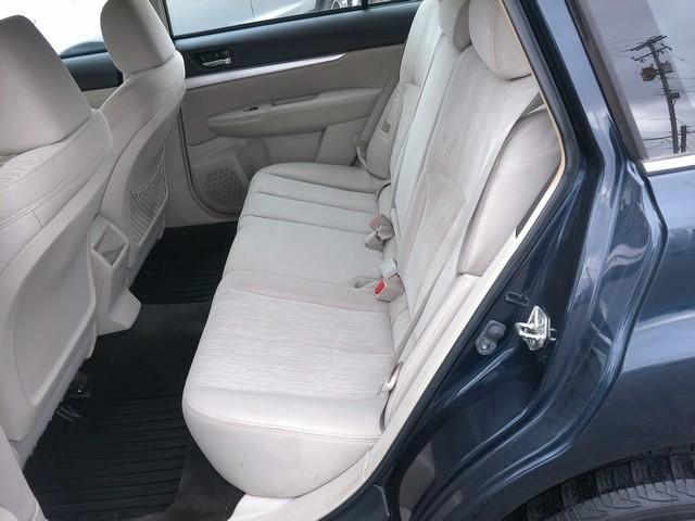 Subaru Outback  2013