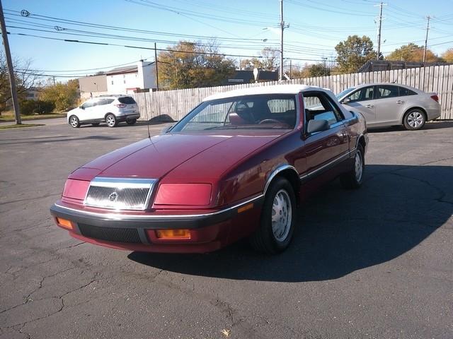 Chrysler LeBaron  1989