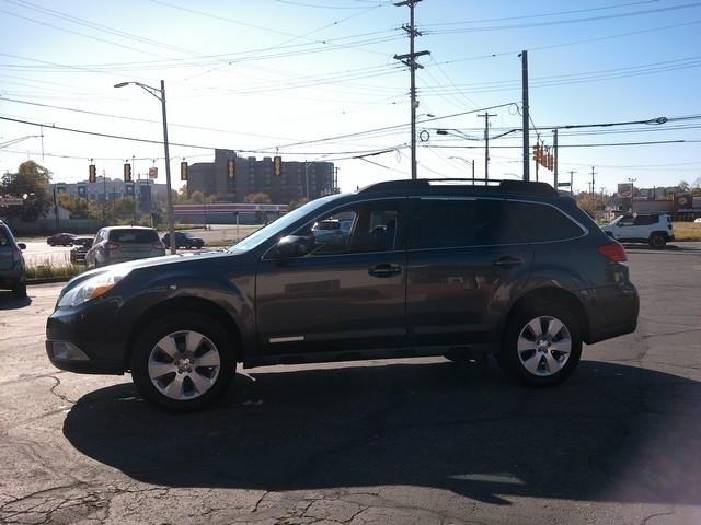 Subaru Outback  2012