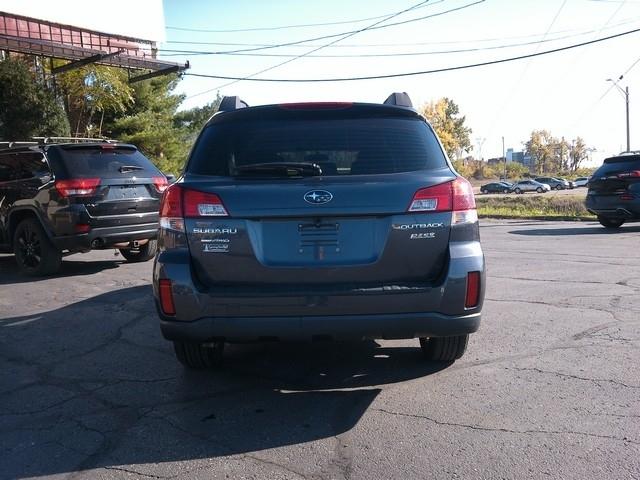Subaru Outback  2012