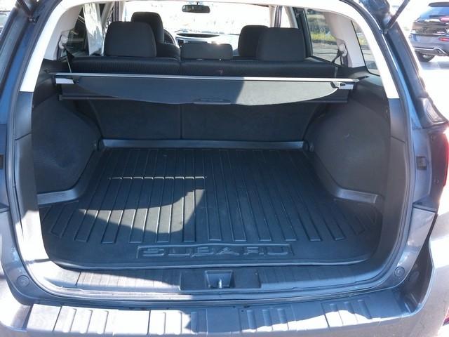 Subaru Outback  2012