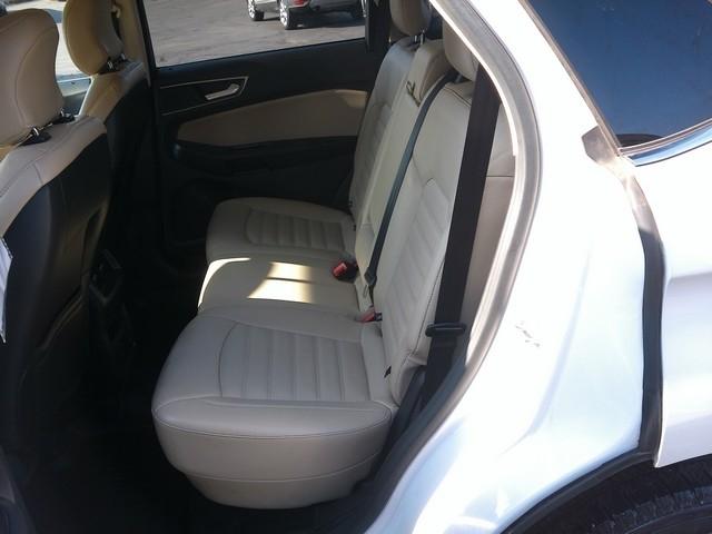 Ford Edge  2016