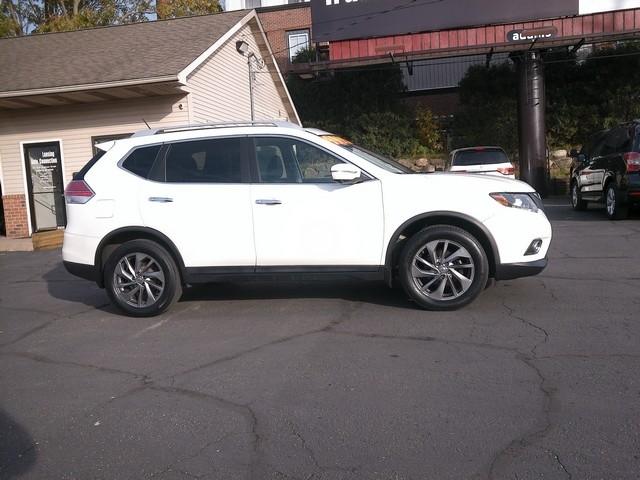 Nissan Rogue  2015