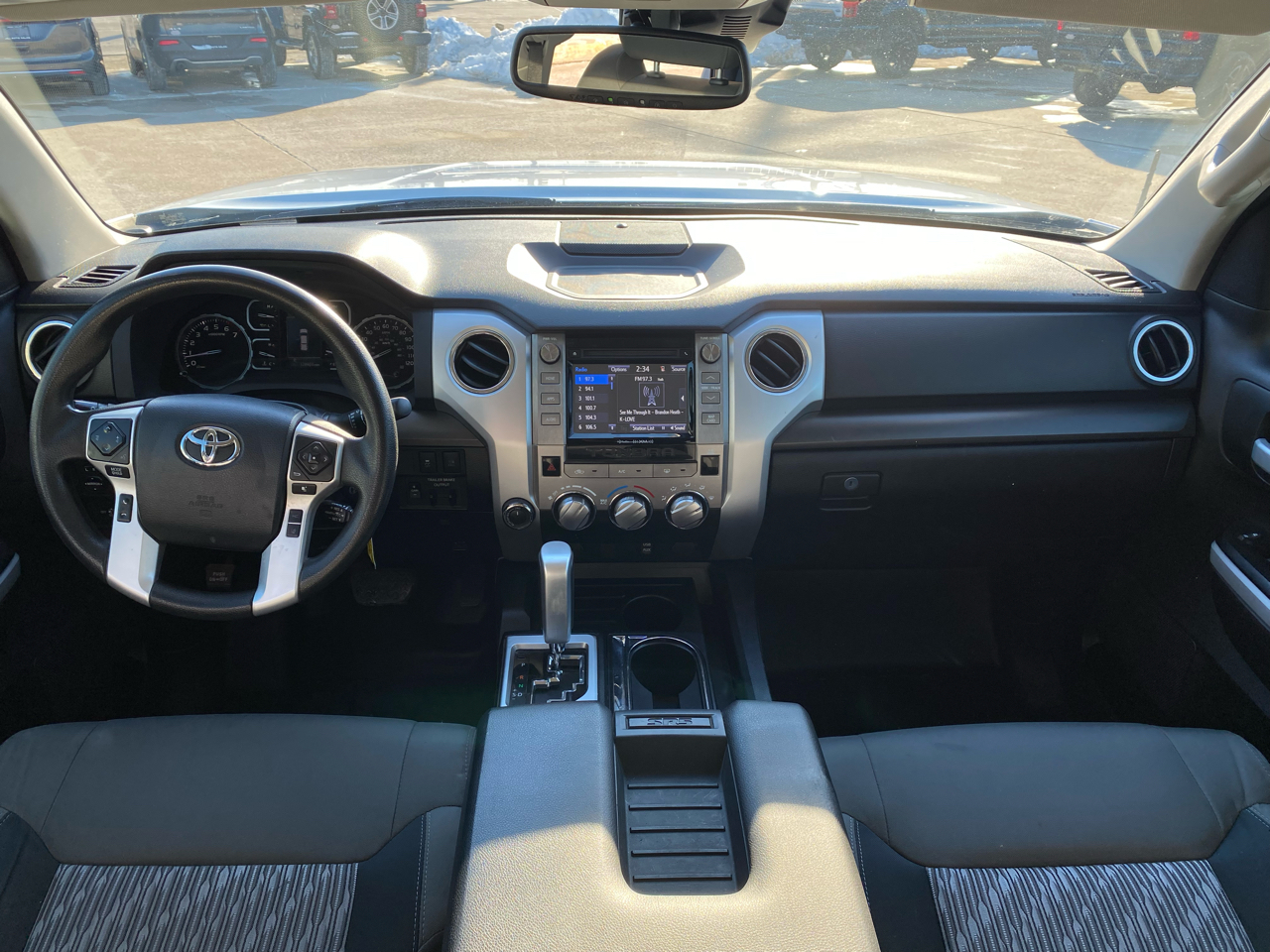 Toyota Tundra 4WD  2019