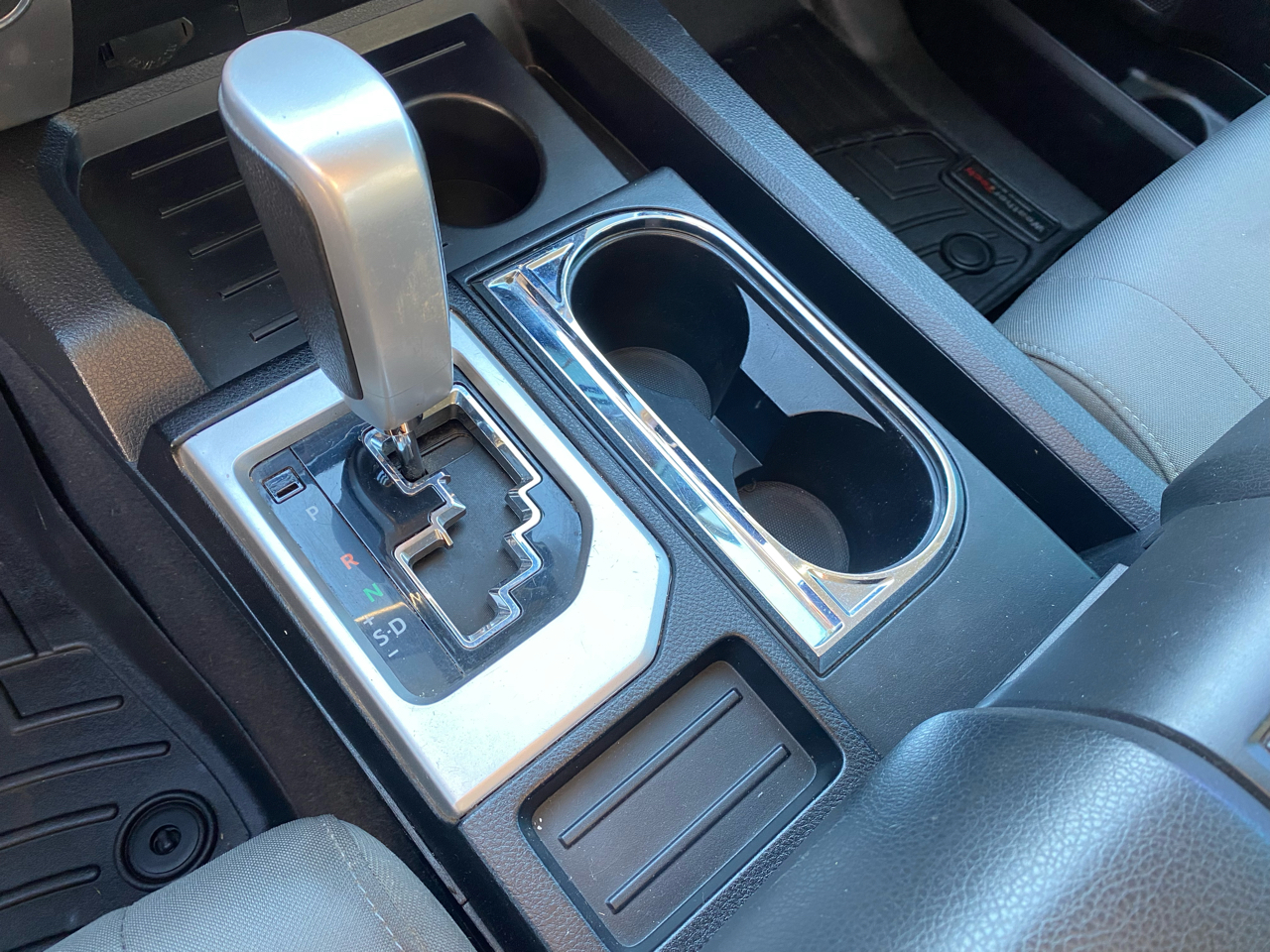 Toyota Tundra 4WD  2019