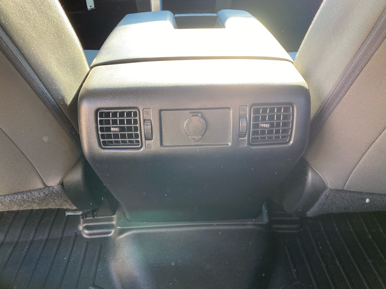 Toyota Tundra 4WD  2019