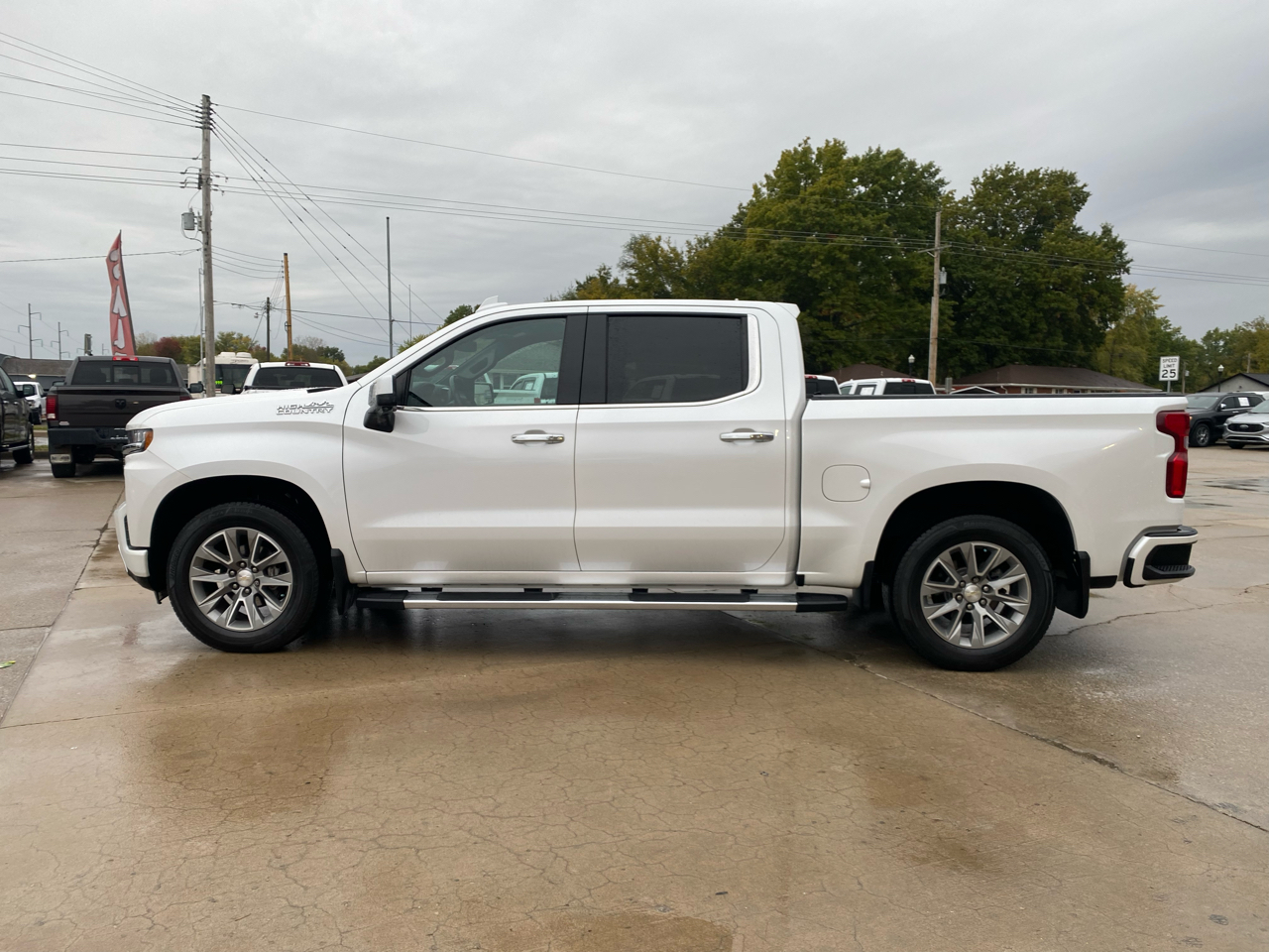 Chevrolet Silverado 1500 High Country Crew Cab 4WD 2020 Chevrolet Silverado 1500 High Country Crew Cab 4WD 2020