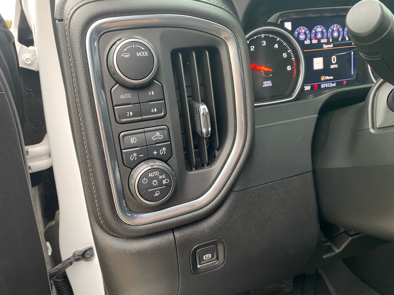 Chevrolet Silverado 1500 High Country Crew Cab 4WD 2020 Chevrolet Silverado 1500 High Country Crew Cab 4WD 2020