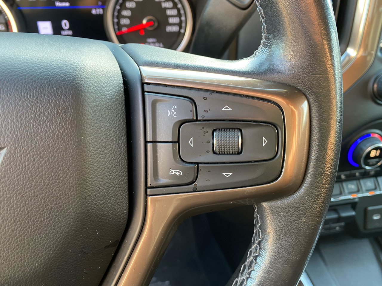 Chevrolet Silverado 1500 High Country Crew Cab 4WD 2020