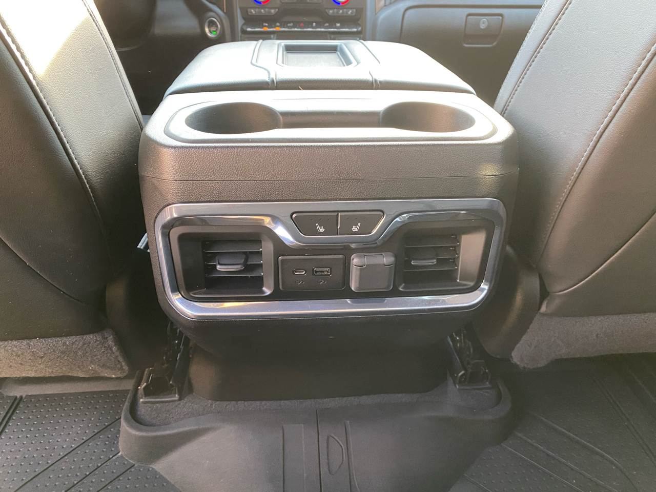 Chevrolet Silverado 1500 High Country Crew Cab 4WD 2020