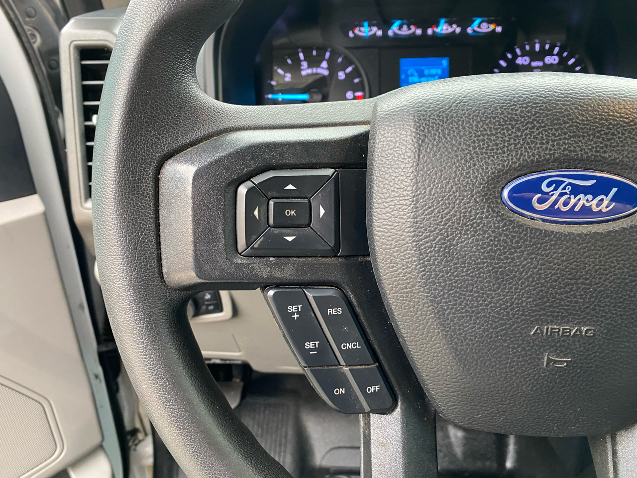 Ford Super Duty F-250 SRW  2022