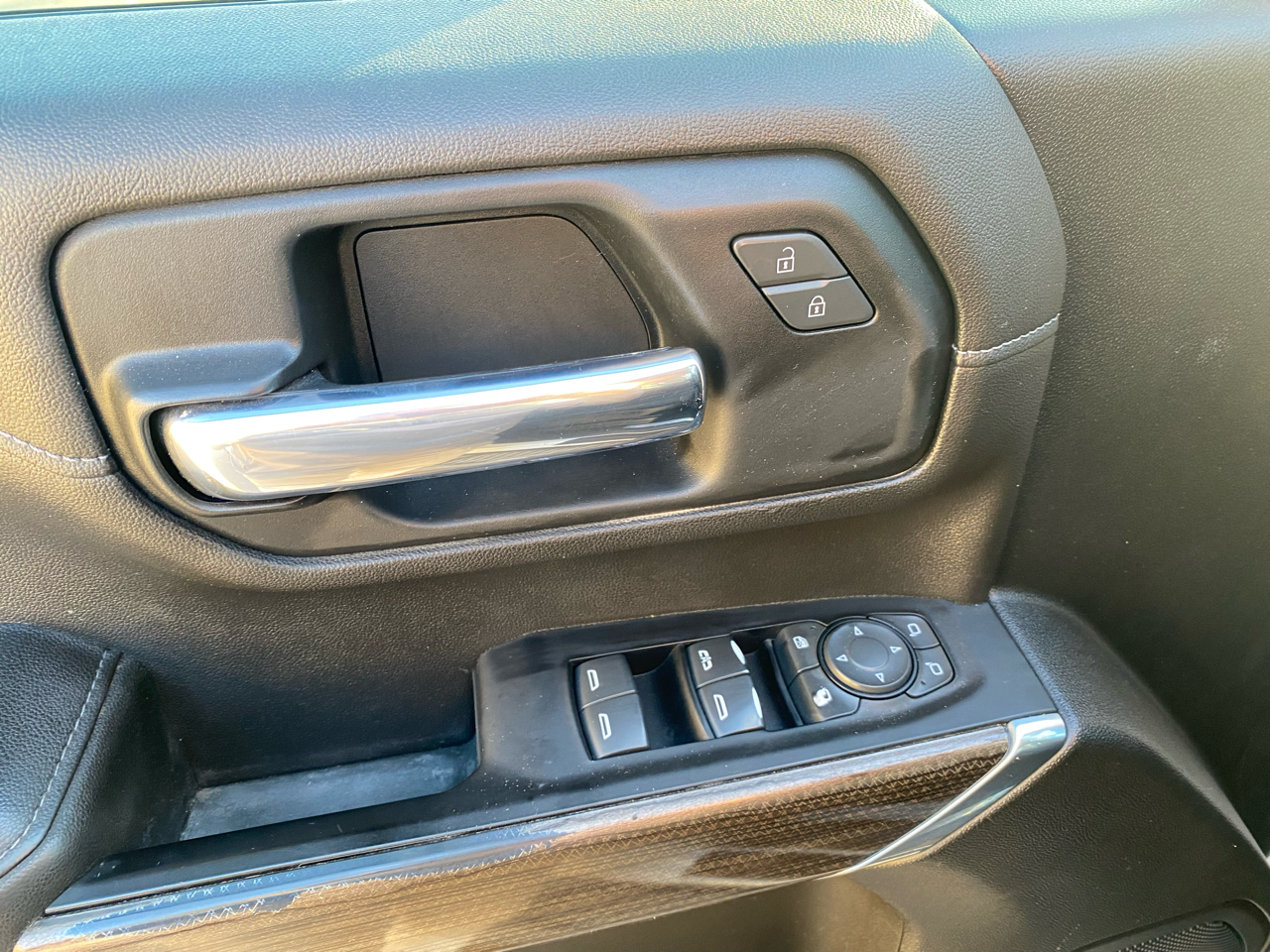 Chevrolet Silverado 2500HD 4WD Crew Cab 159" LT 2022