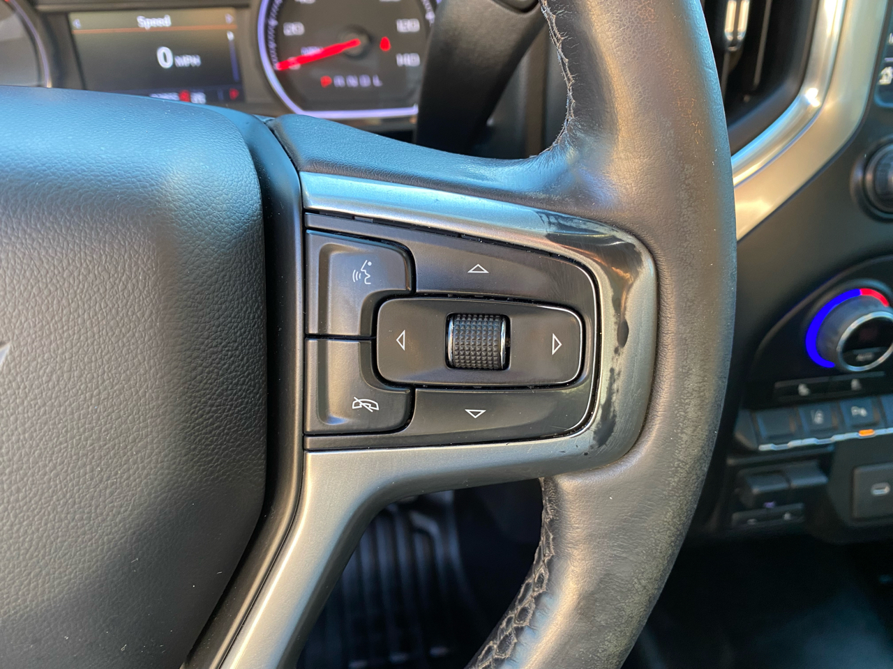 Chevrolet Silverado 2500HD 4WD Crew Cab 159" LT 2022