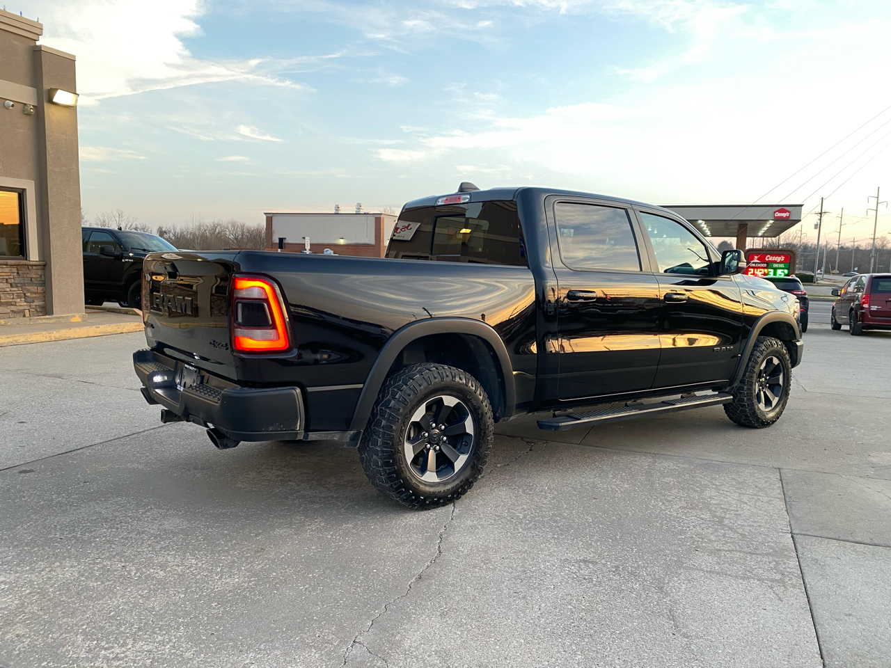 RAM 1500 Rebel 4x4 Crew Cab 5'7" Box 2020