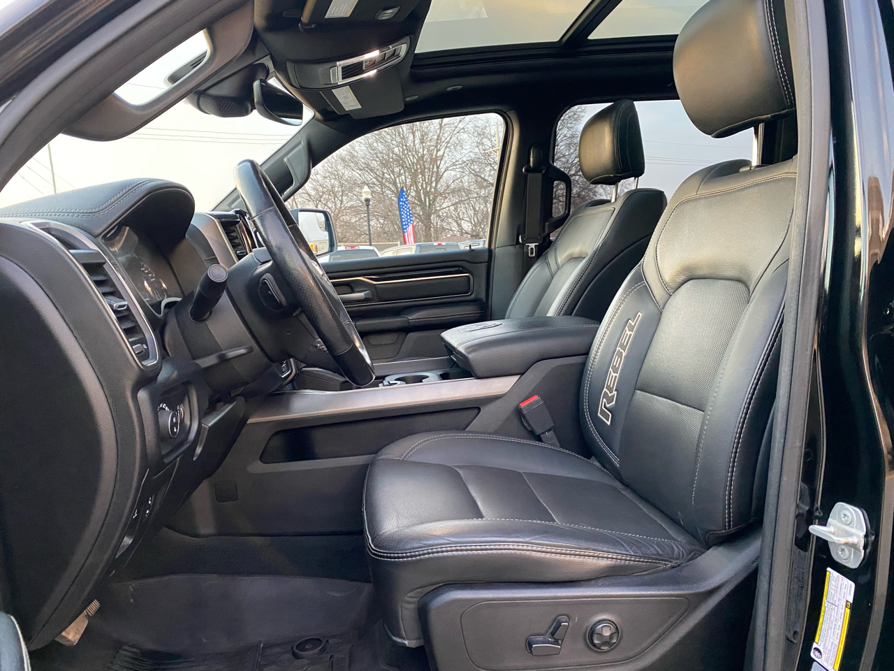 RAM 1500 Rebel 4x4 Crew Cab 5'7" Box 2020