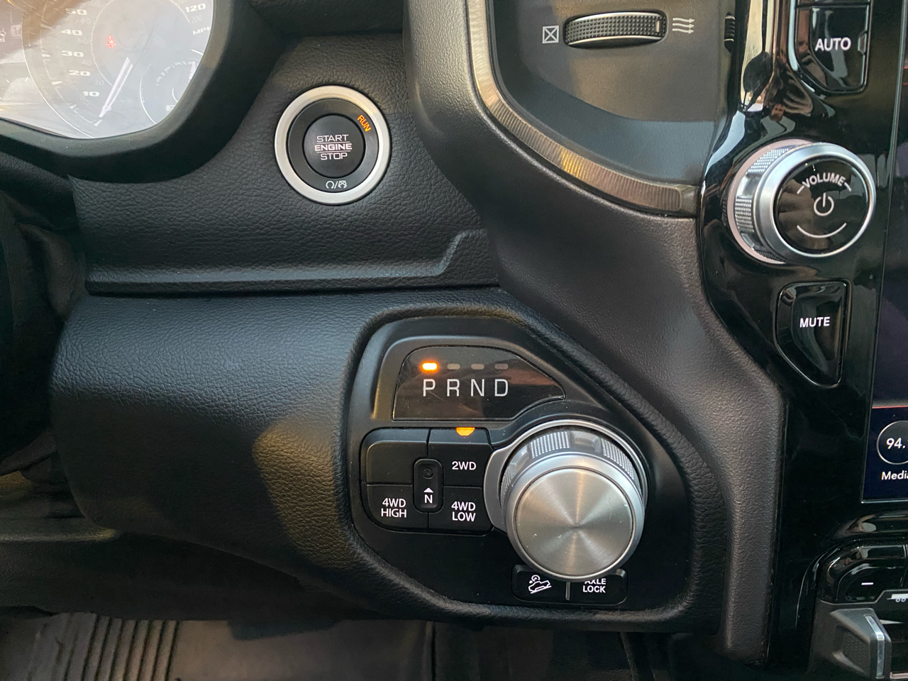 RAM 1500 Rebel 4x4 Crew Cab 5'7" Box 2020