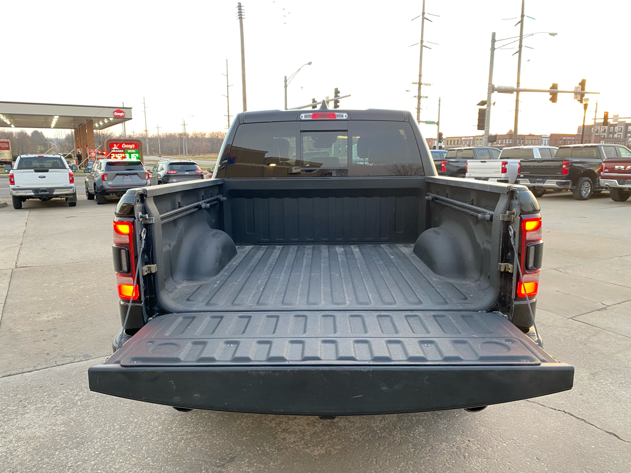 RAM 1500 Rebel 4x4 Crew Cab 5'7" Box 2020