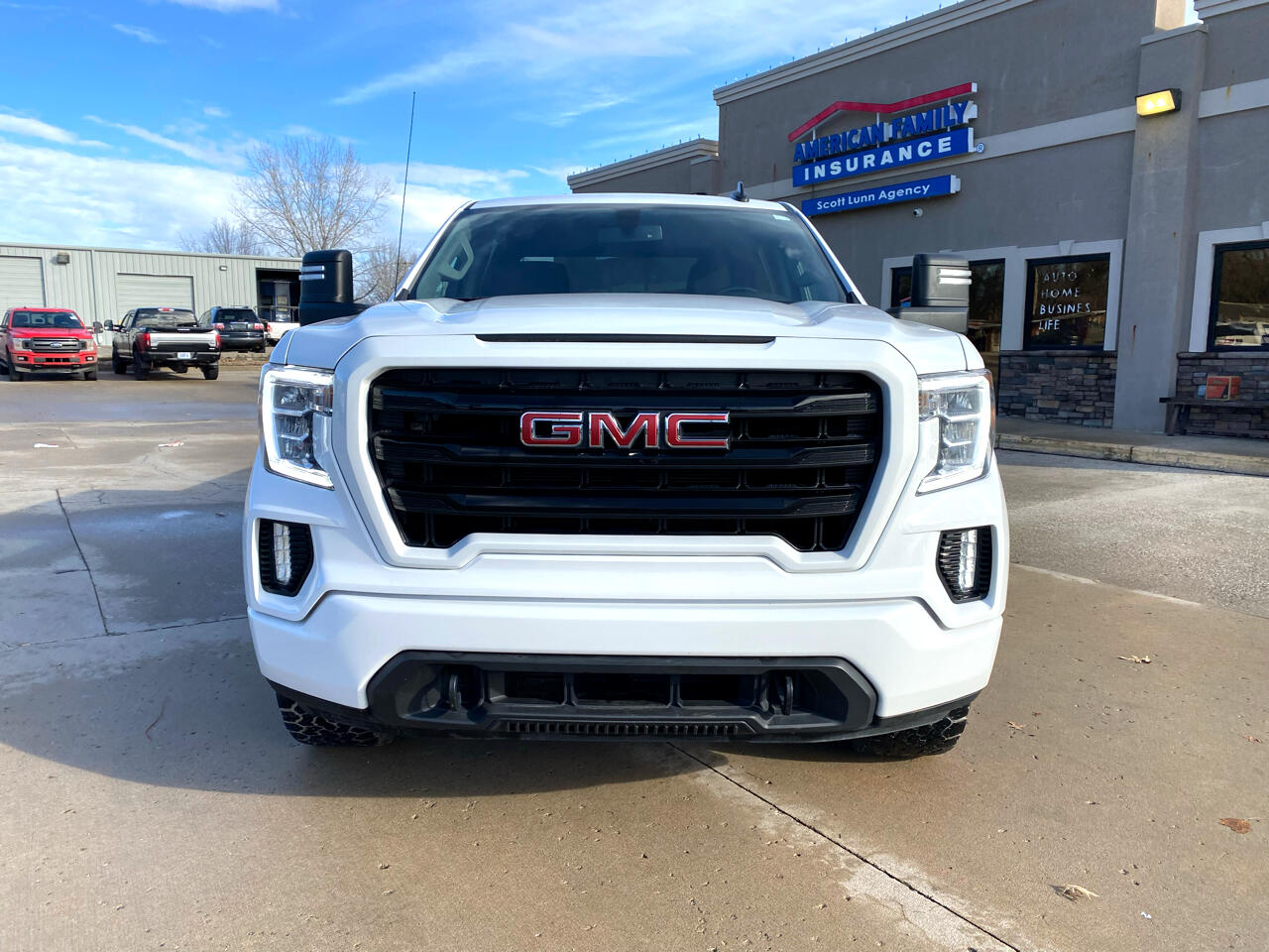 GMC Sierra 1500 Limited Elevation Crew Cab 4WD 2022