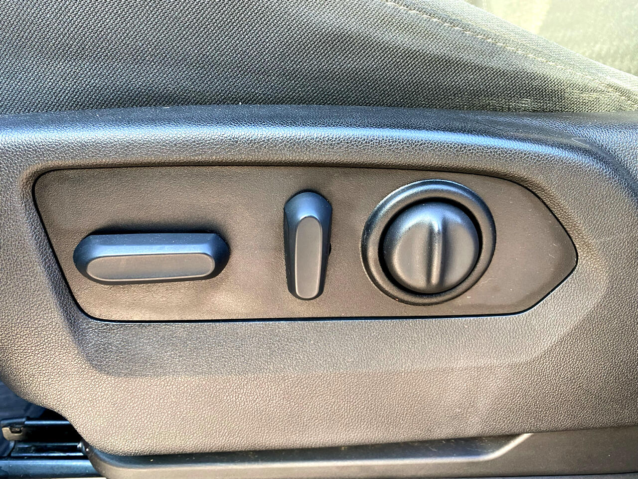 GMC Sierra 1500 Limited Elevation Crew Cab 4WD 2022