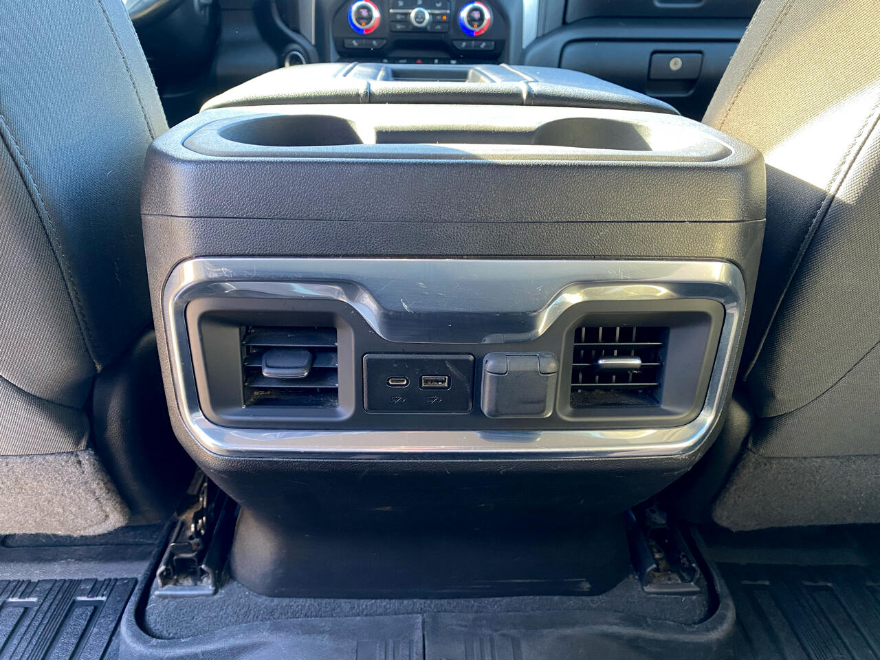 GMC Sierra 1500 Limited Elevation Crew Cab 4WD 2022