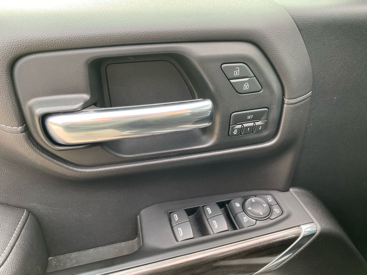 Chevrolet Silverado 1500  2019