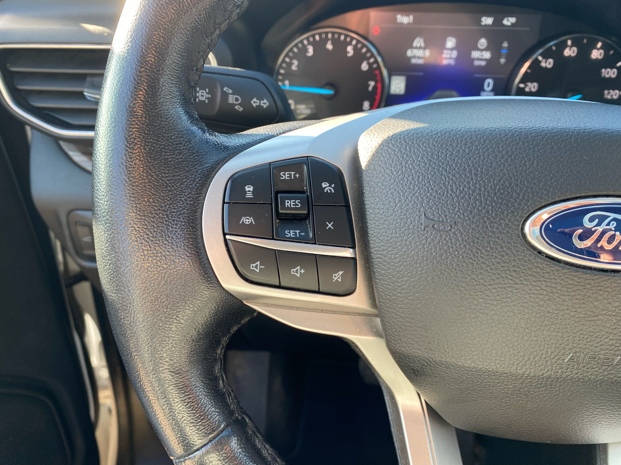 Ford Explorer Limited 4WD 2022