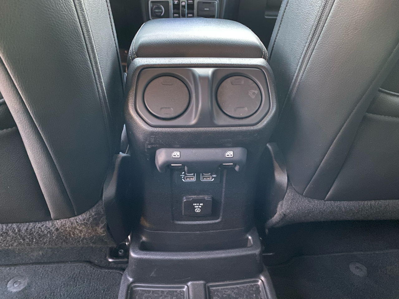 Jeep Wrangler Unlimited Sahara 4x4 2018