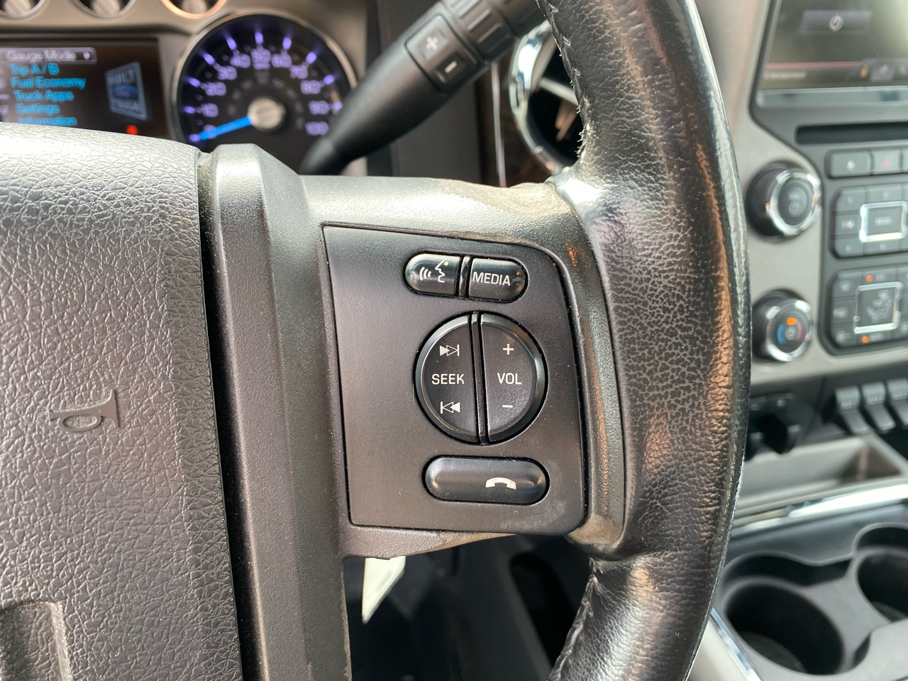 Ford Super Duty F-350 SRW  2013