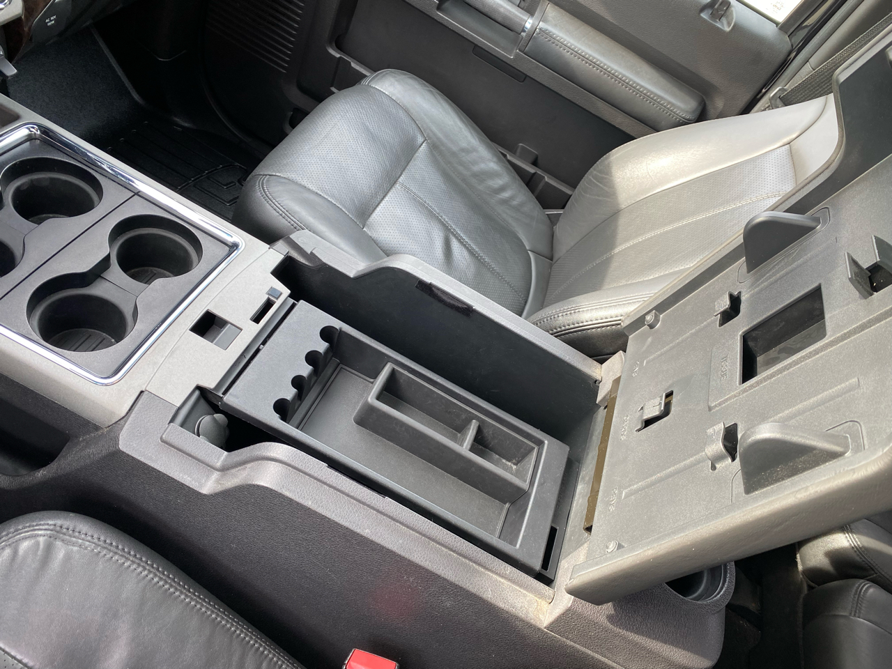 Ford Super Duty F-350 SRW  2013