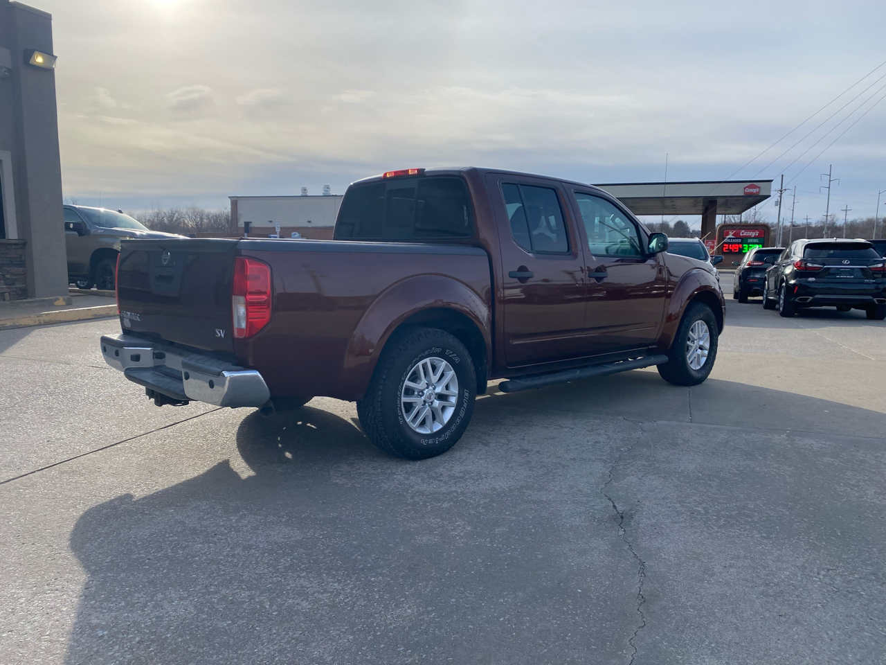 Nissan Frontier 2WD Crew Cab SWB Auto SV 2016