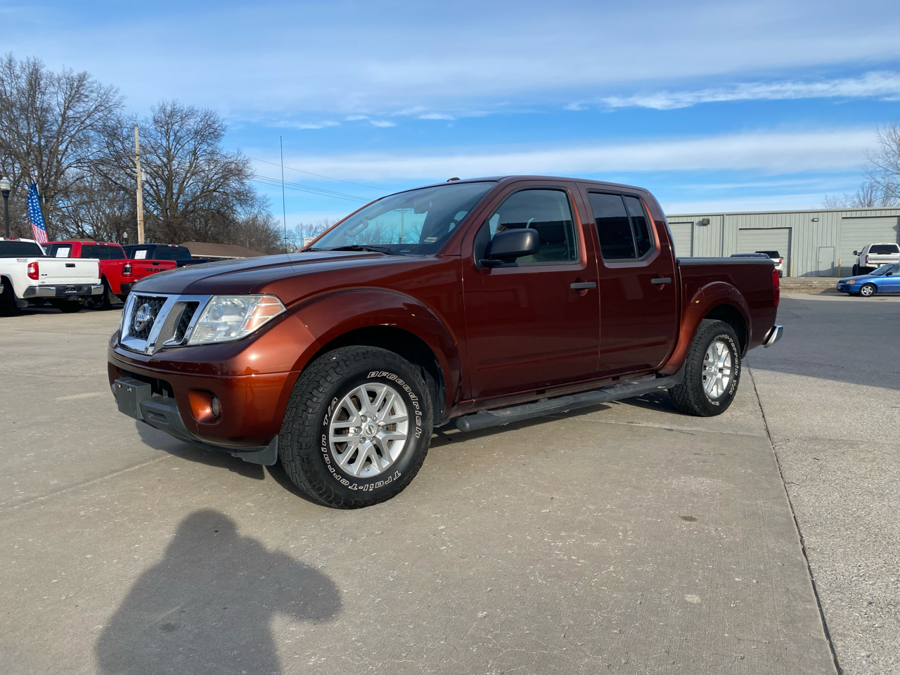 Nissan Frontier 2WD Crew Cab SWB Auto SV 2016
