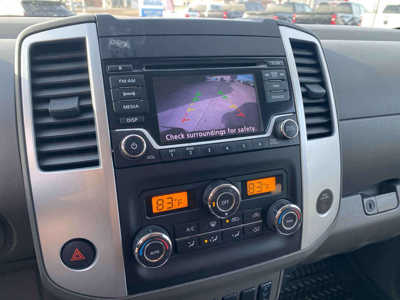 Nissan Frontier 2WD Crew Cab SWB Auto SV 2016