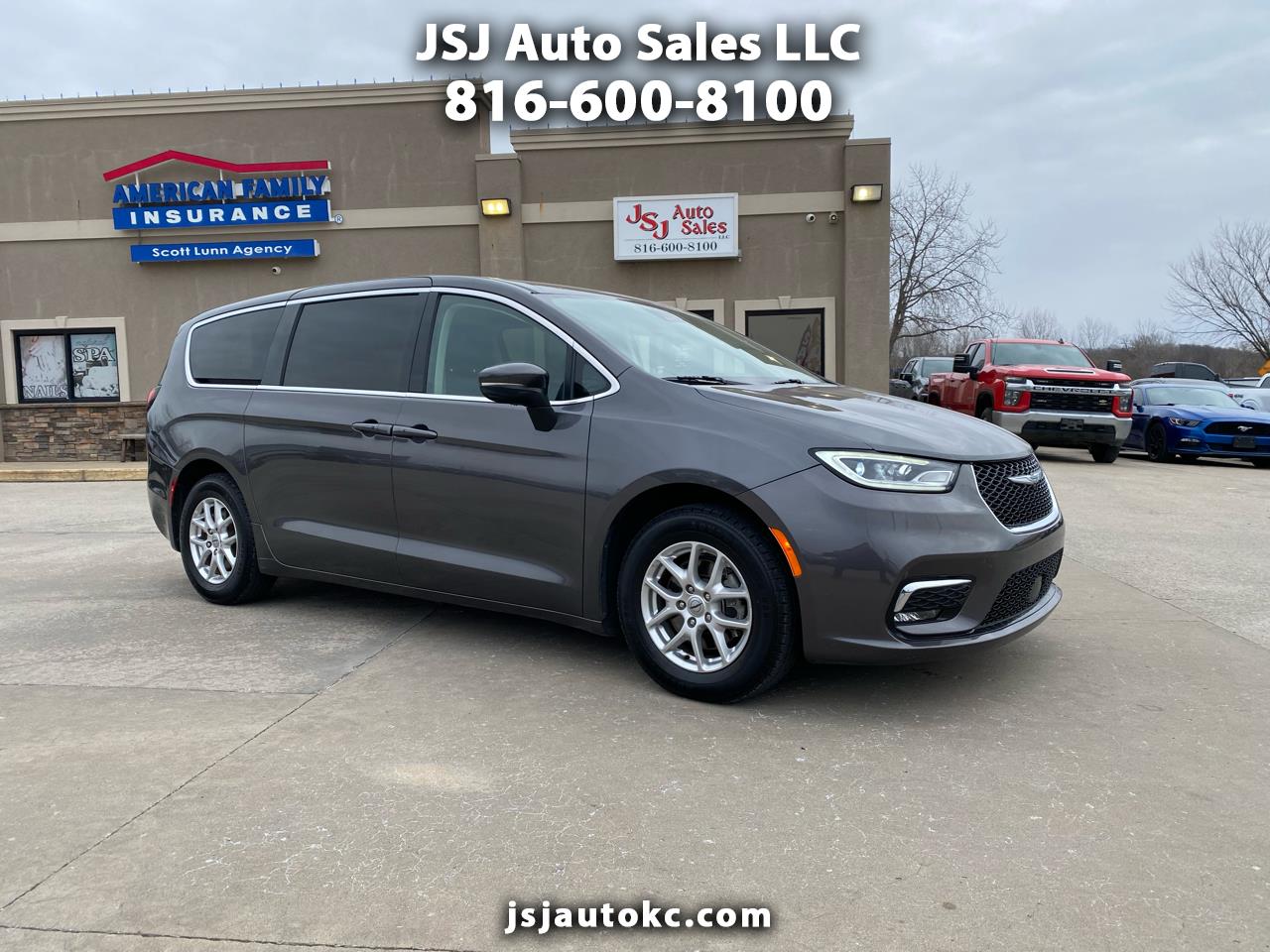 2023 Chrysler Pacifica Touring L