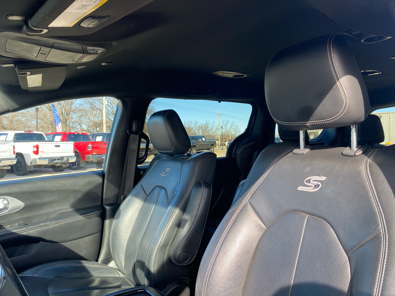 Chrysler Pacifica Hybrid Touring L FWD 2021