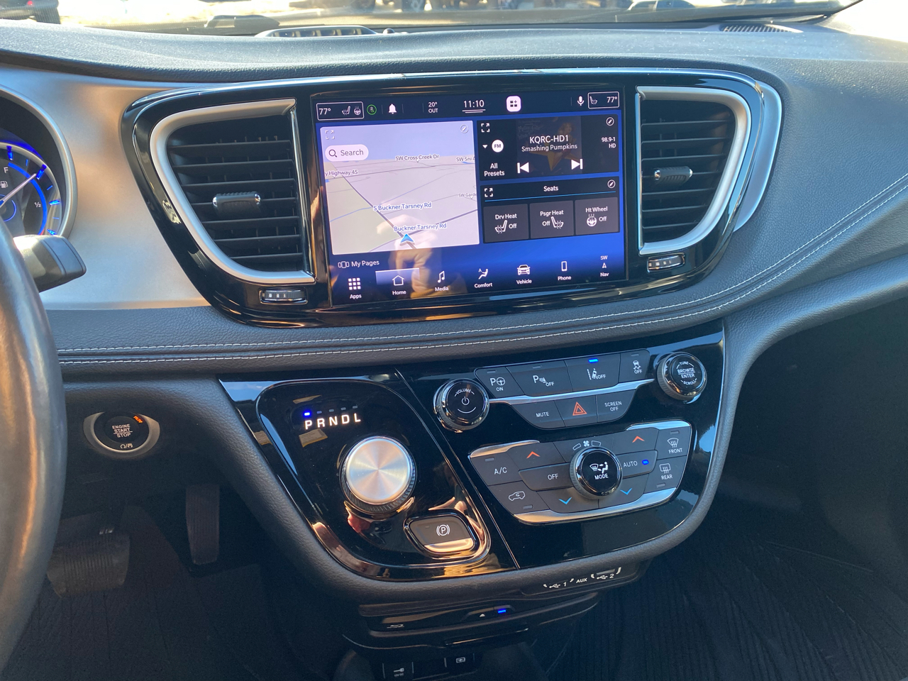 Chrysler Pacifica Hybrid Touring L FWD 2021