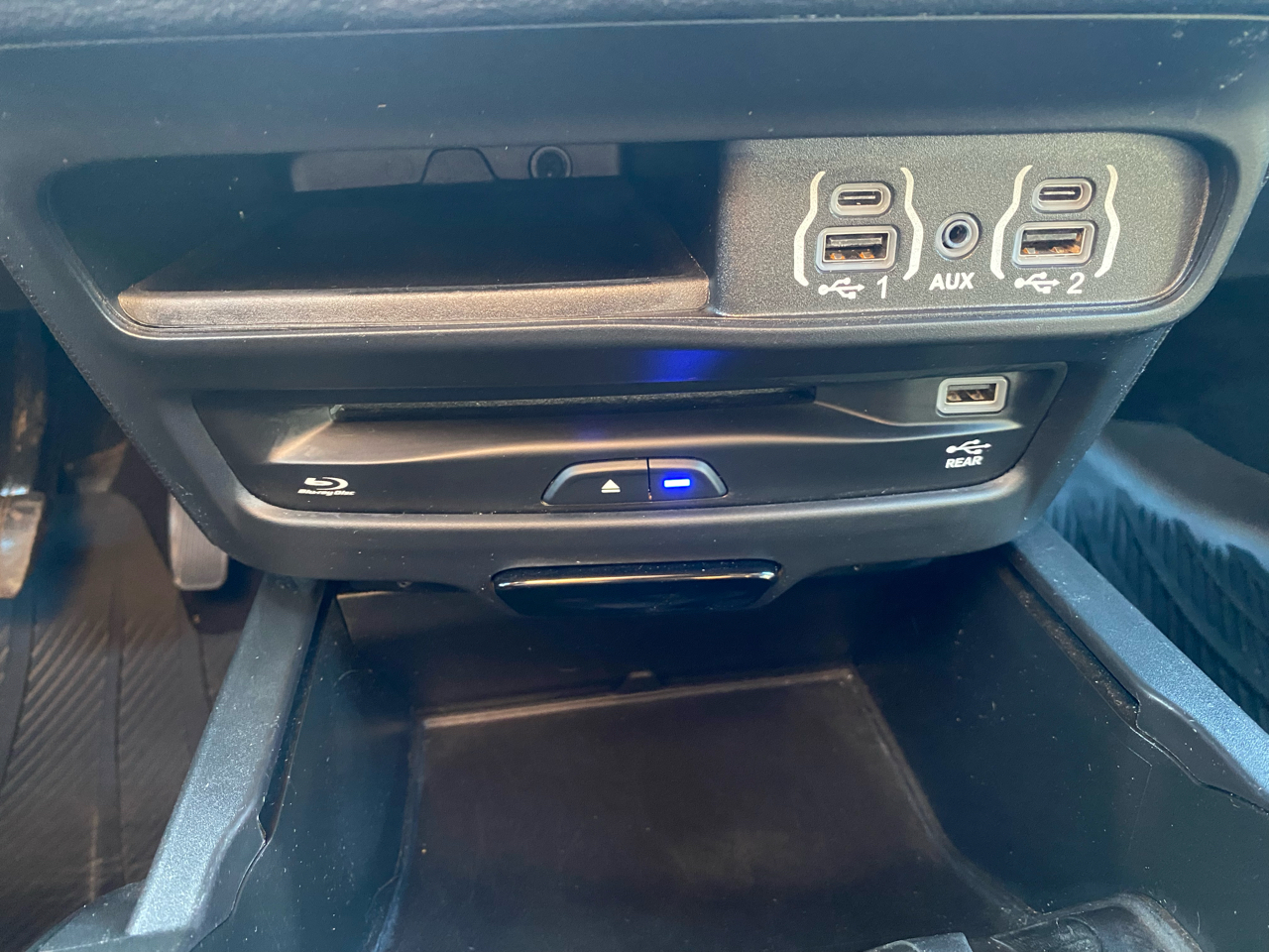 Chrysler Pacifica Hybrid Touring L FWD 2021