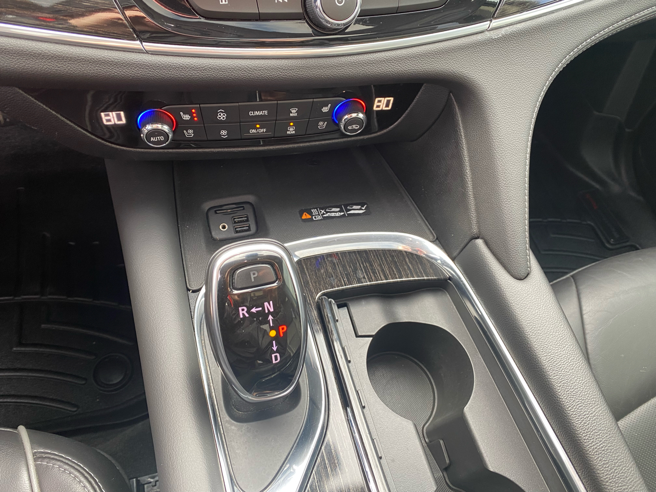 Buick Enclave Avenir AWD 2020