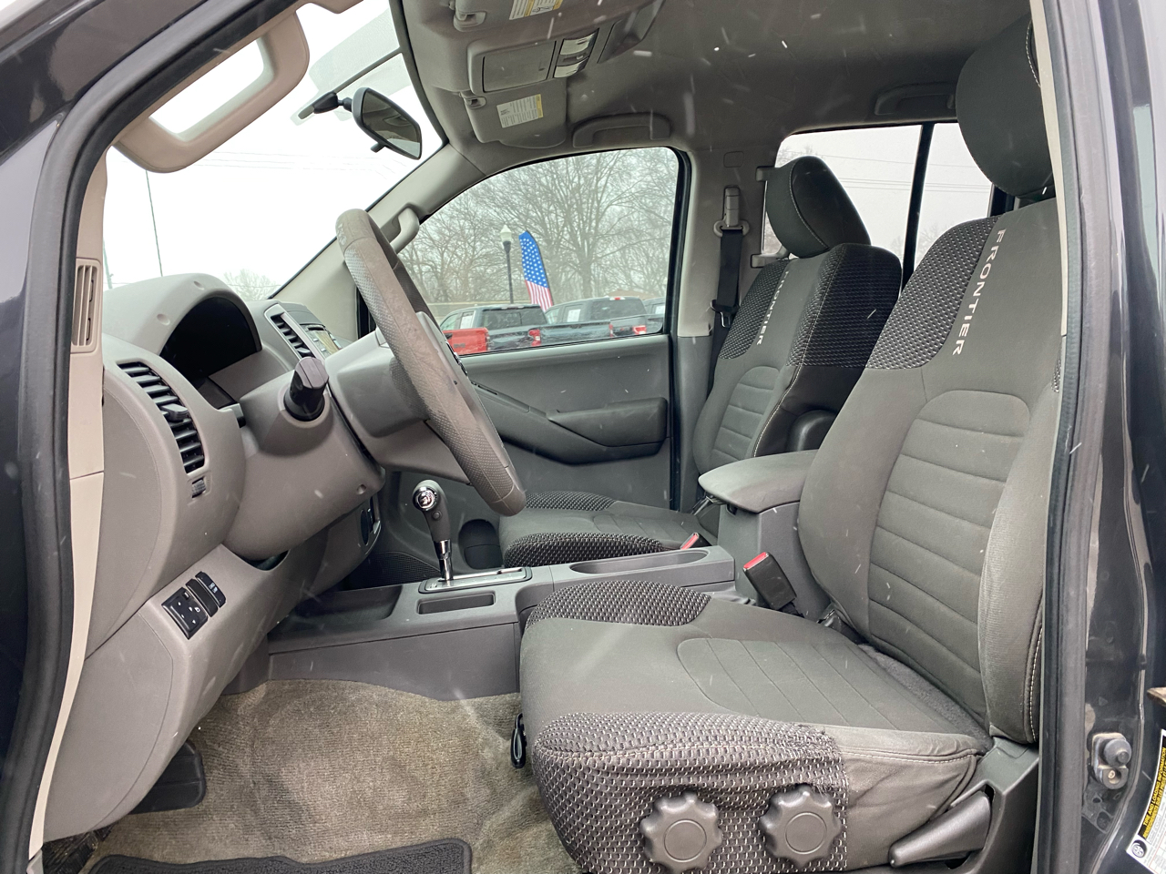 Nissan Frontier  2014