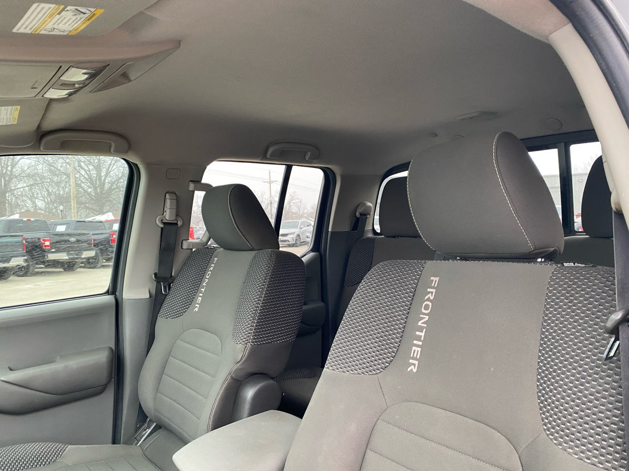 Nissan Frontier  2014