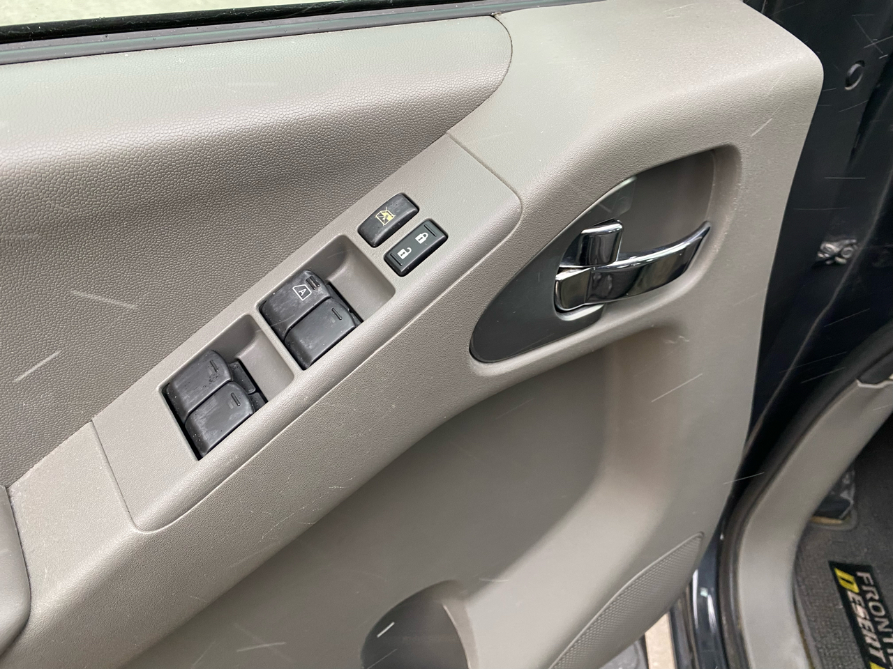 Nissan Frontier  2014